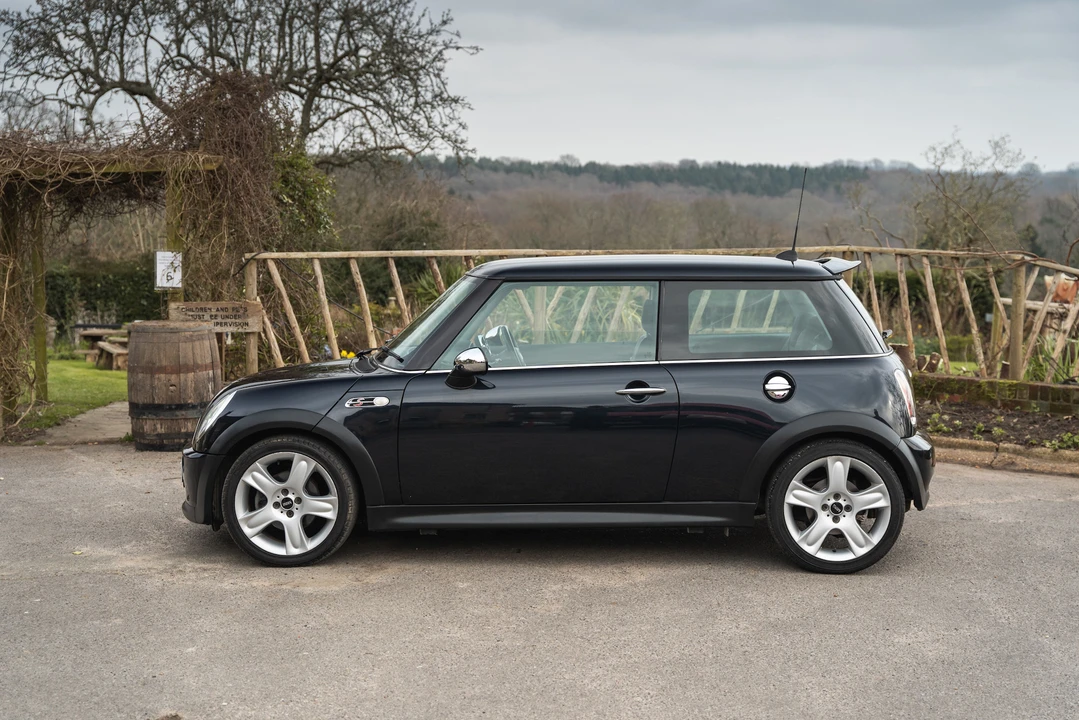 2006 Mini Mini Cooper S 1st Gen - Image 14 of 31