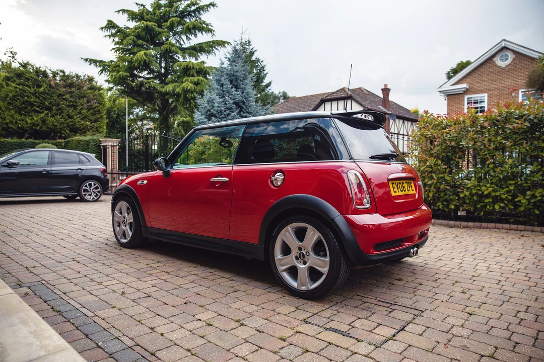 2006 Mini Mini Cooper S 1st Gen - Image 9 of 31