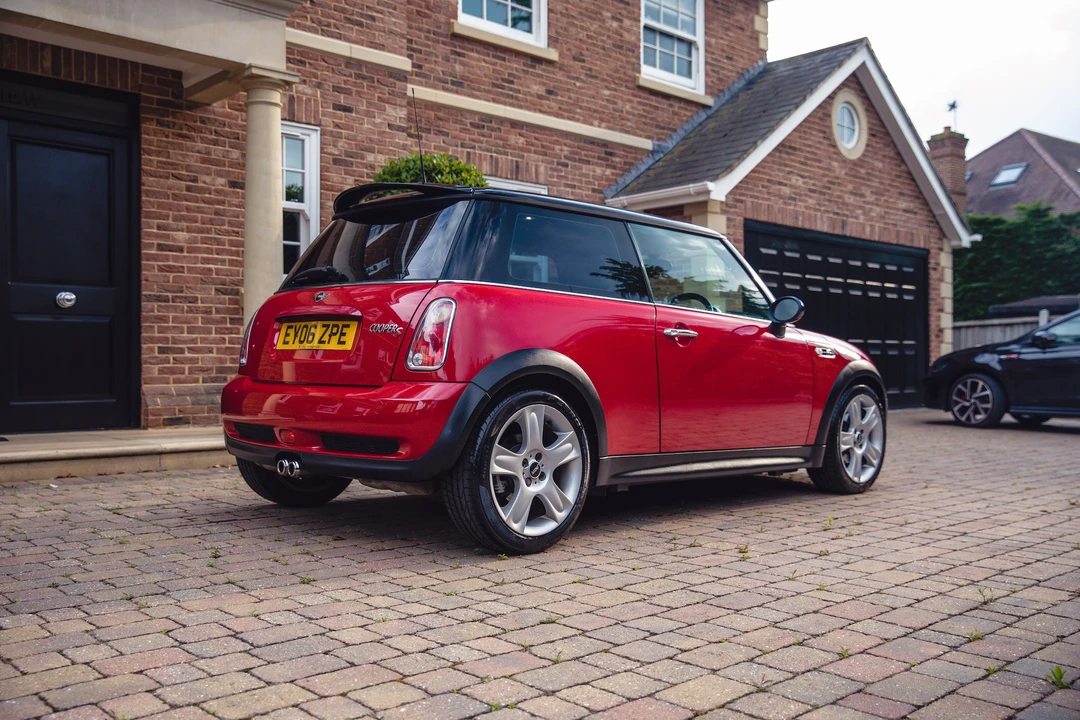 2006 Mini Mini Cooper S 1st Gen - Image 17 of 31