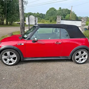 2006 MINI Cooper S Convertible 2D