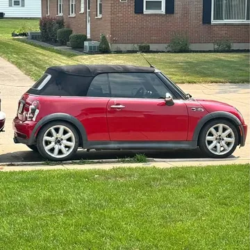 2006 MINI Cooper S Convertible 2D