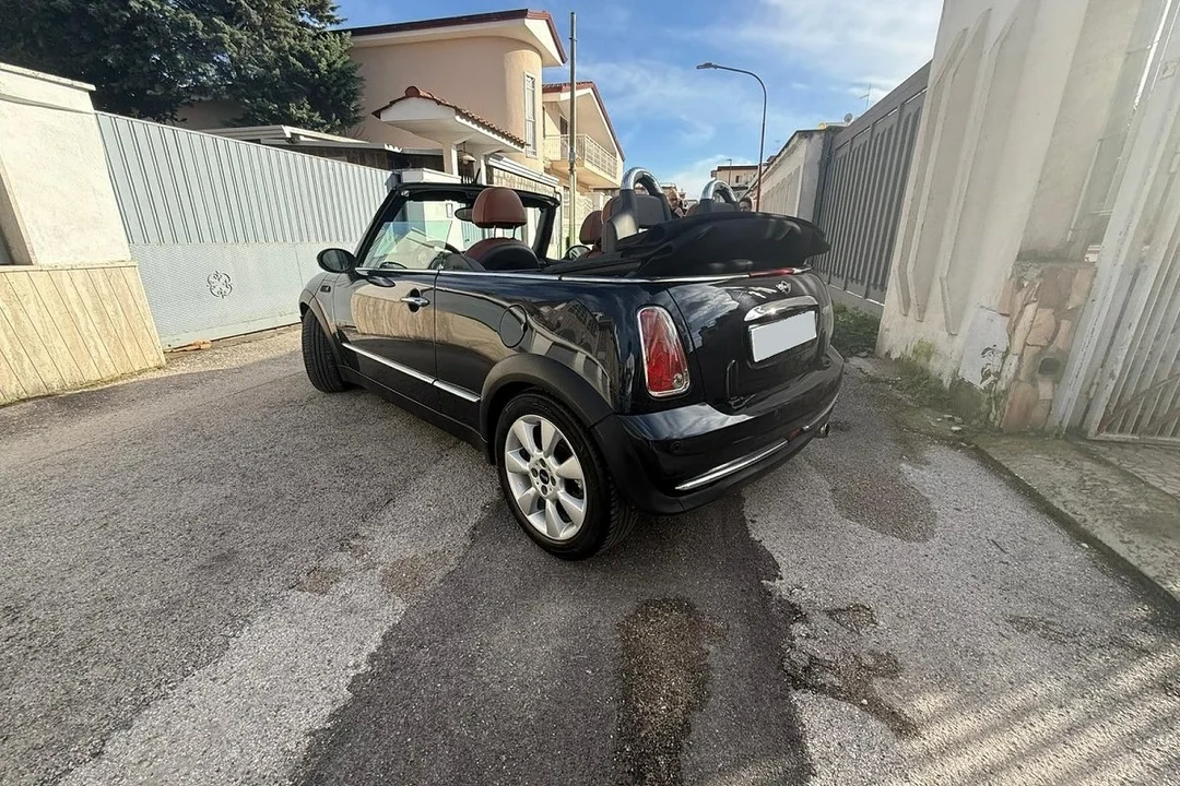 2006 Mini Mini 1st Gen - Image 5 of 30