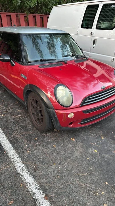 2006 Mini Mini 2nd Gen - Image 4 of 4