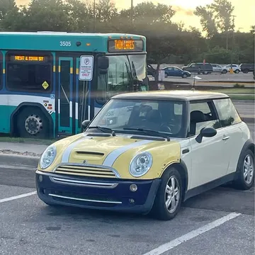 2006 MINI Cooper Hatchback