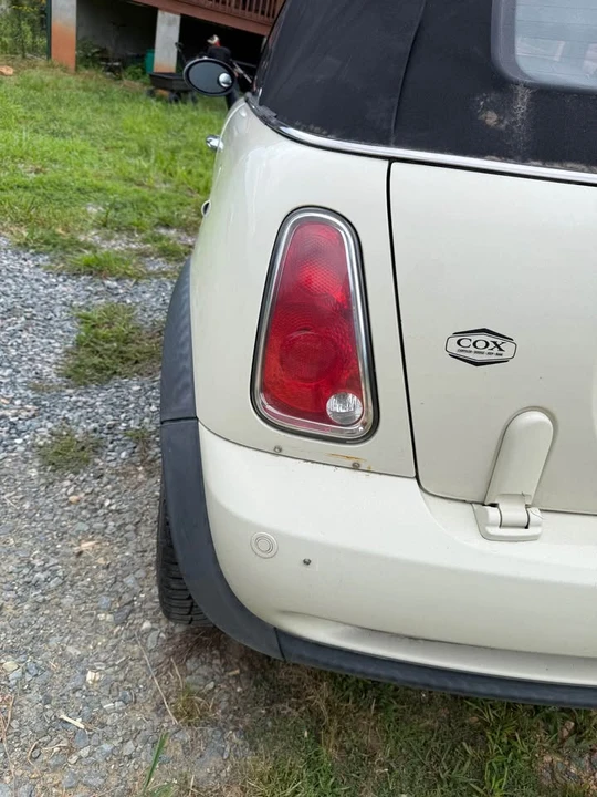 2006 Mini Mini Cooper S 1st Gen - Image 8 of 11