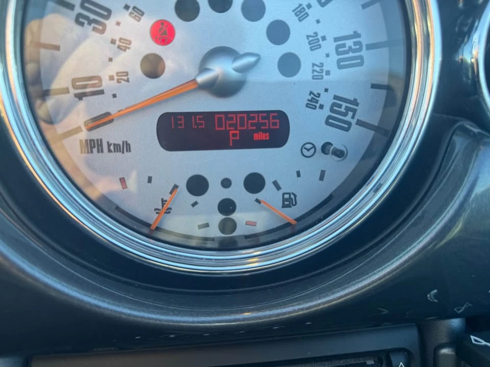 2006 Mini Mini Cooper S 1st Gen - Image 5 of 13