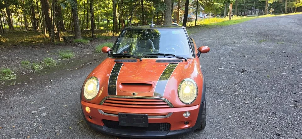 2006 Mini Mini Cooper S 1st Gen - Image 2 of 11