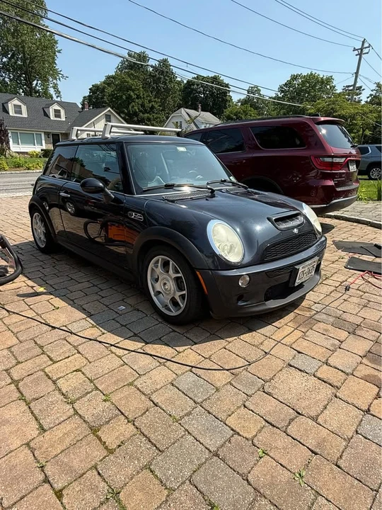 2006 Mini Mini Cooper S 1st Gen - Image 2 of 8