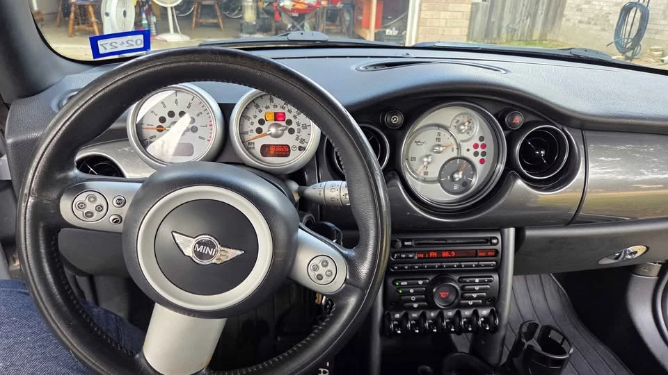 2006 Mini Mini Cooper S 1st Gen - Image 7 of 9