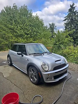 2006 MINI Cooper S Hatchback 2D