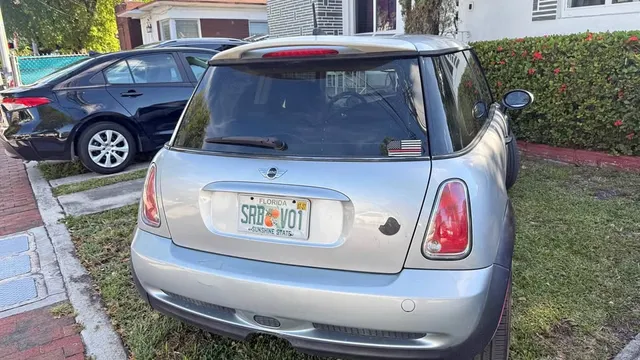 2006 MINI Cooper S Hatchback 2D