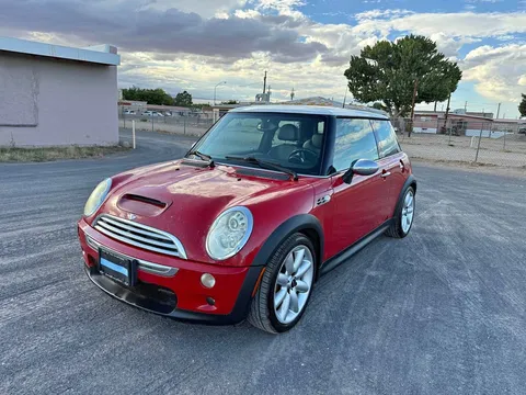 2006 MINI Cooper S Hatchback 2D