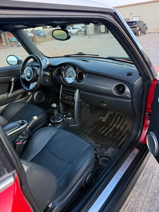 2006 Mini Mini Cooper S 1st Gen - Image 10 of 17
