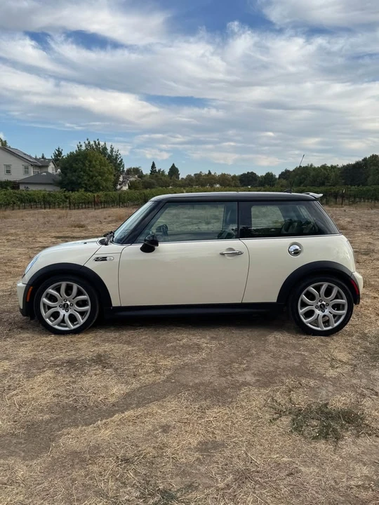 2006 Mini Mini Cooper S 1st Gen - Image 2 of 12