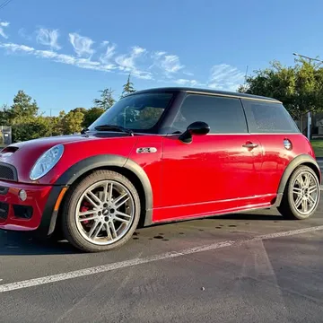 2006 MINI Cooper John Cooper Works Hatchback 2D