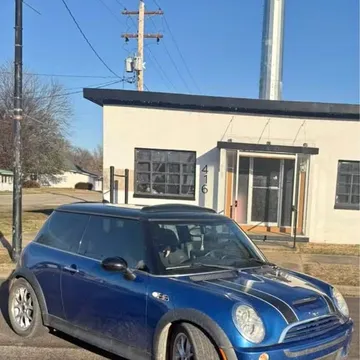 2006 MINI Cooper John Cooper Works Hatchback 2D
