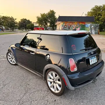 2006 MINI Cooper John Cooper Works Roadster 2D
