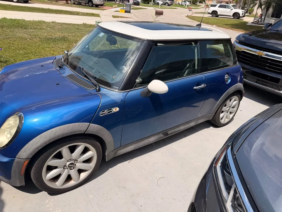 2006 Mini Mini Cooper S 1st Gen - Image 2 of 8
