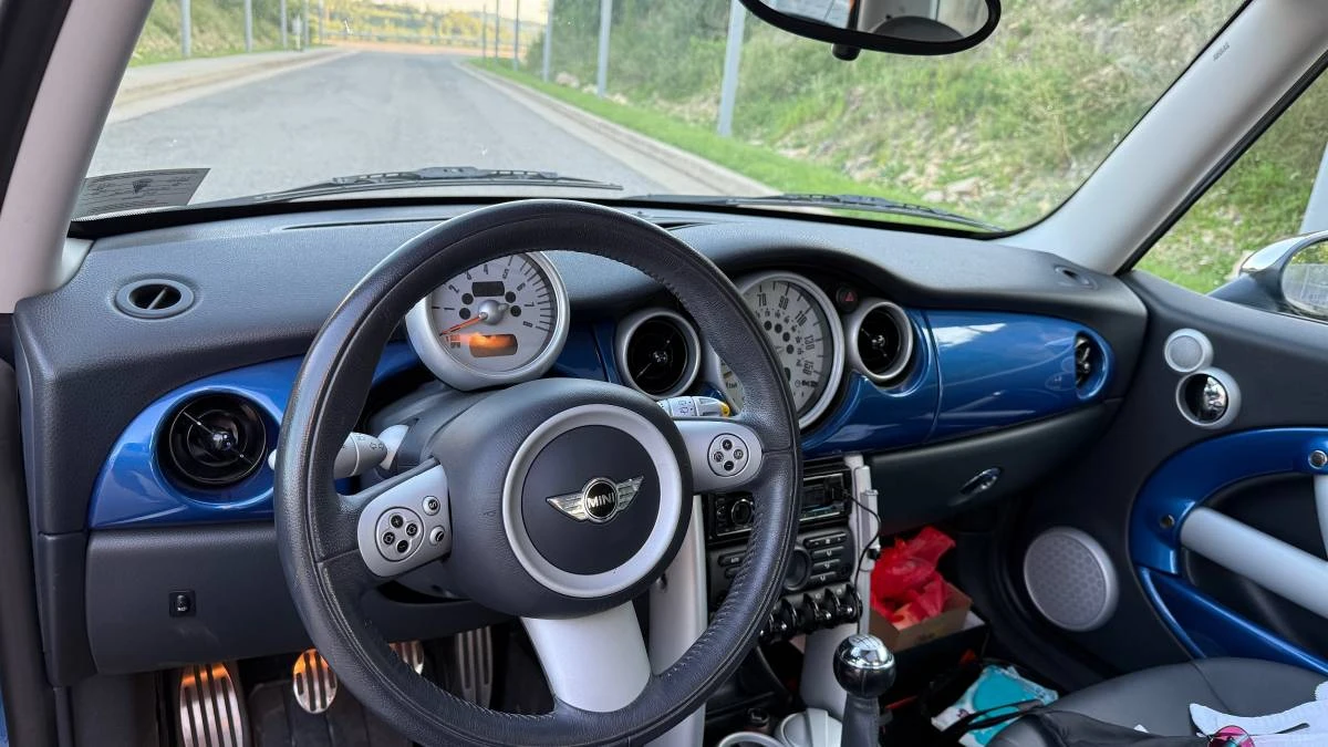2006 Mini Mini Cooper S 1st Gen - Image 11 of 20