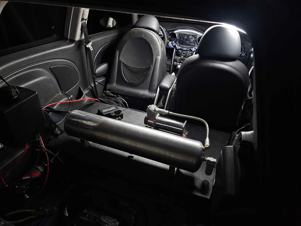 2006 Mini Mini Cooper S 1st Gen - Image 9 of 16