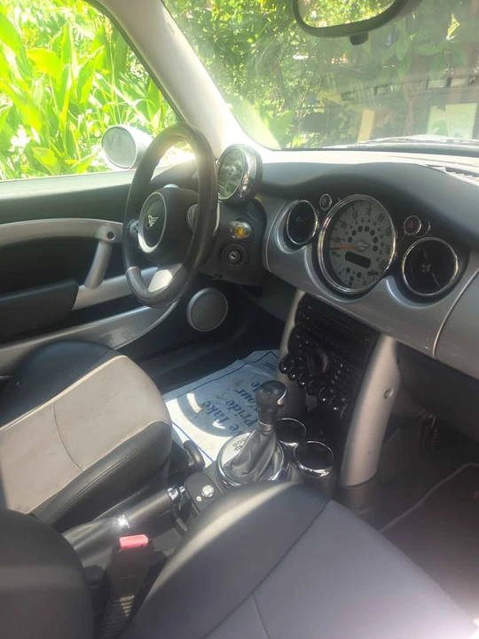 2006 Mini Mini Cooper S 1st Gen - Image 5 of 10