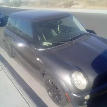 2006 MINI Cooper S Hatchback 2D