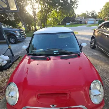 2006 MINI Cooper S Hatchback 2D