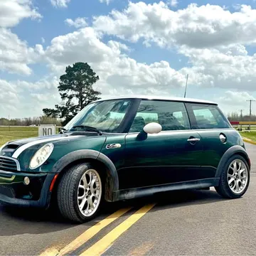 2006 MINI Cooper S Hatchback 2D