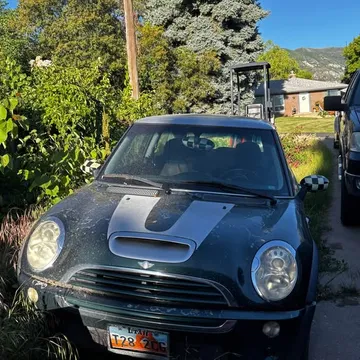 2006 MINI Cooper S Hatchback 2D