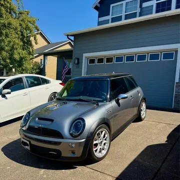 2006 MINI Cooper S Hatchback 2D