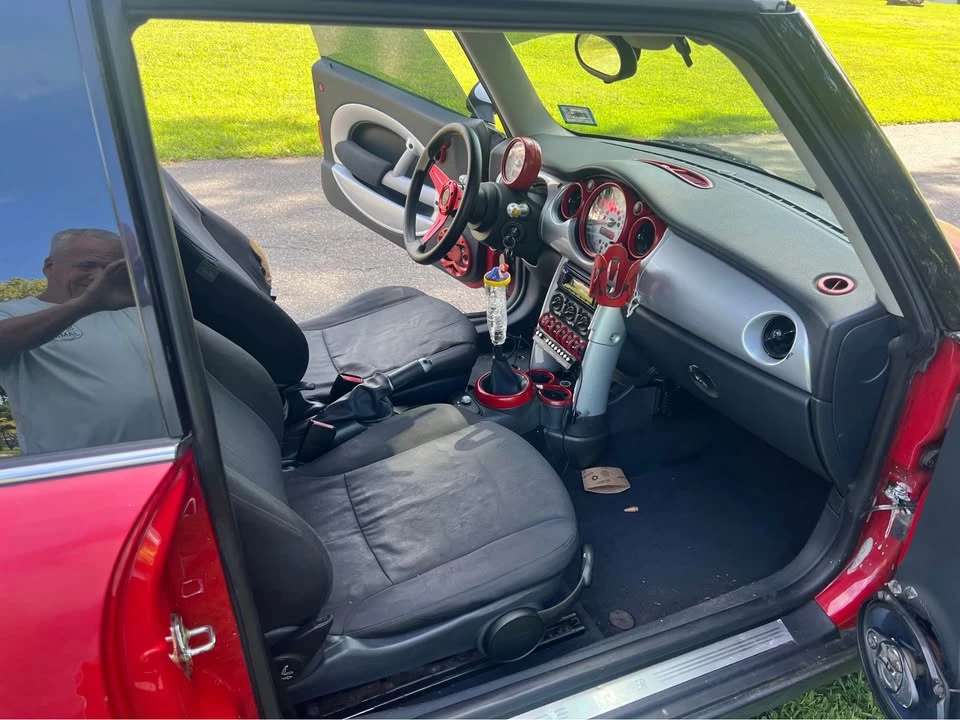 2006 Mini Mini Cooper S 1st Gen - Image 14 of 19