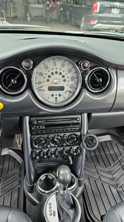 2006 Mini Mini Cooper S 1st Gen - Image 8 of 12
