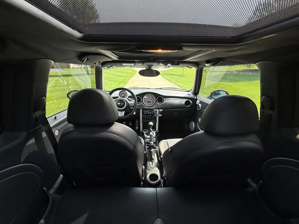 2006 Mini Mini Cooper S 1st Gen - Image 11 of 15
