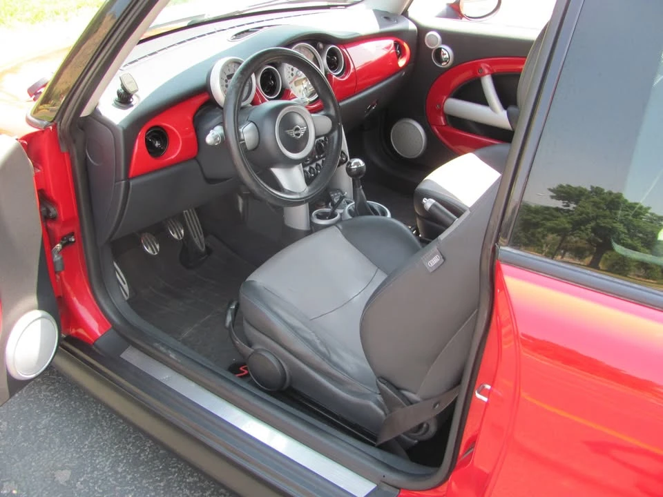 2006 Mini Mini Cooper S 1st Gen - Image 9 of 20