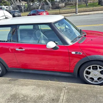 2006 MINI Cooper S Coupe 2D