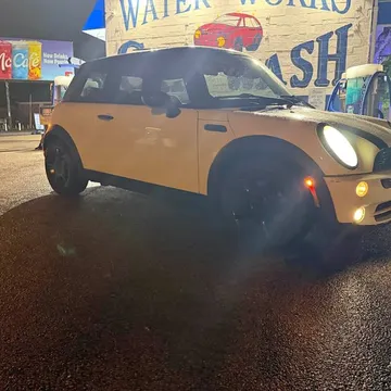 2006 MINI Hardtop 2 Door Cooper Classic Hatchback 2D