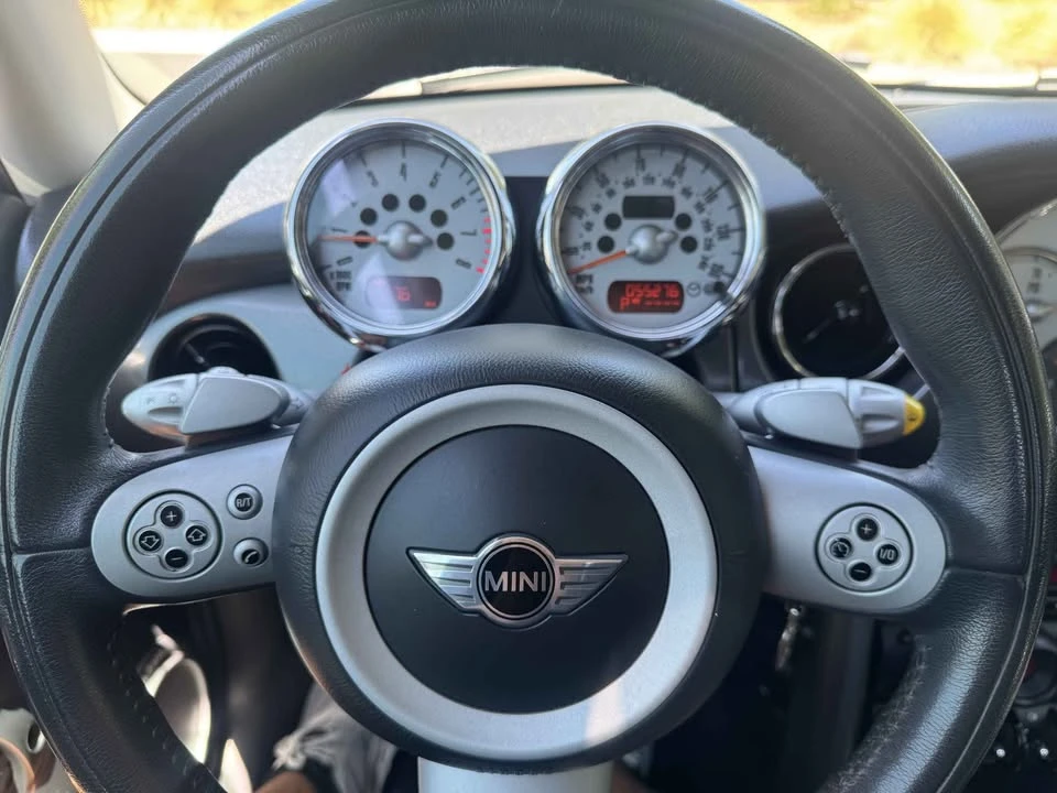 2006 Mini Mini Cooper S 1st Gen - Image 13 of 16