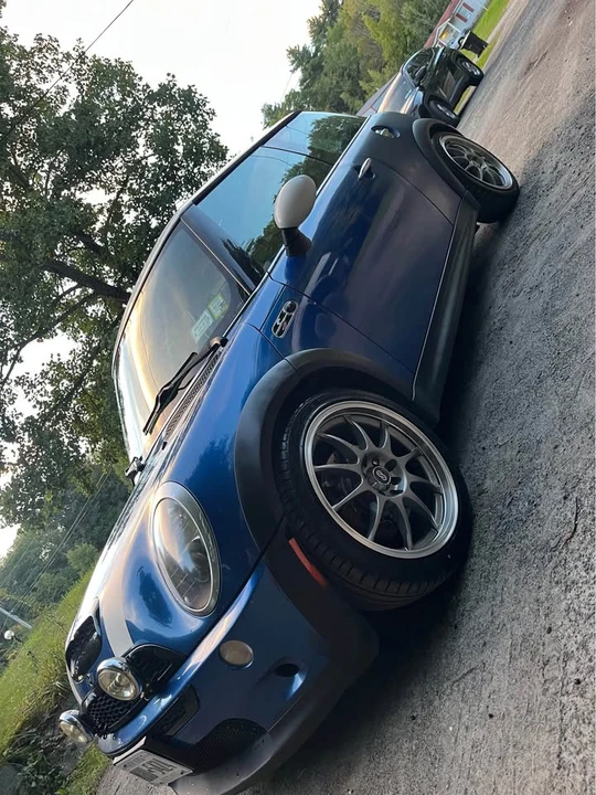 2006 Mini Mini Cooper S 1st Gen - Image 2 of 2