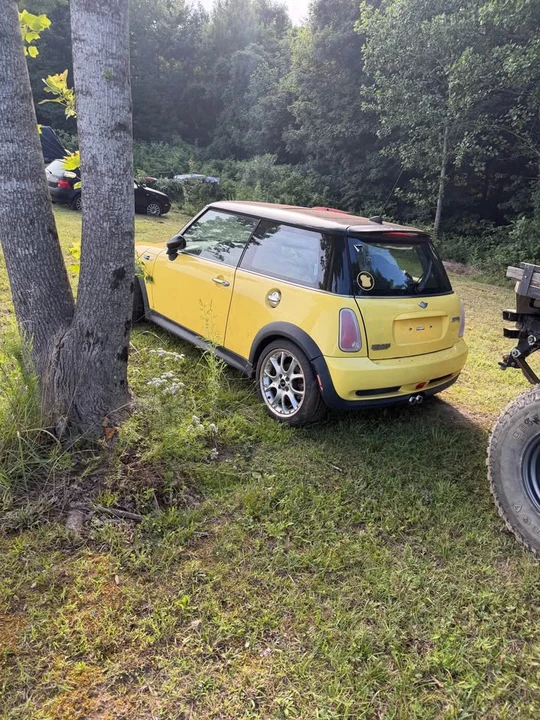 2006 Mini Mini Cooper S 1st Gen - Image 2 of 4