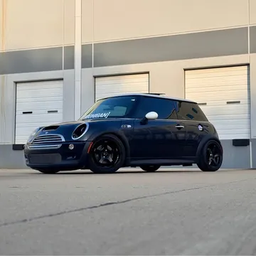 2006 MINI Cooper S Hatchback 2D