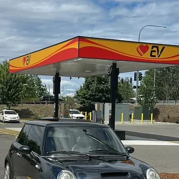 2006 MINI Cooper S Hatchback 2D