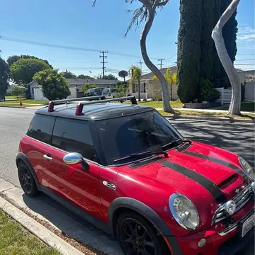 2006 MINI Cooper S Hatchback 2D