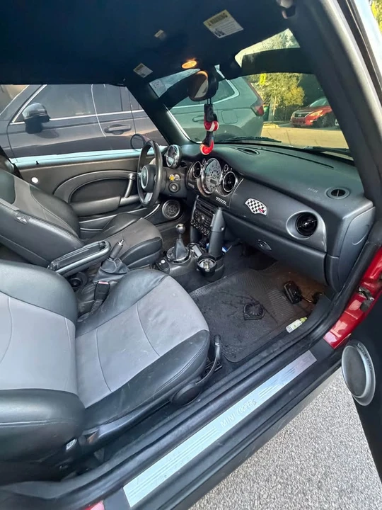 2006 Mini Mini Cooper S 1st Gen - Image 6 of 8