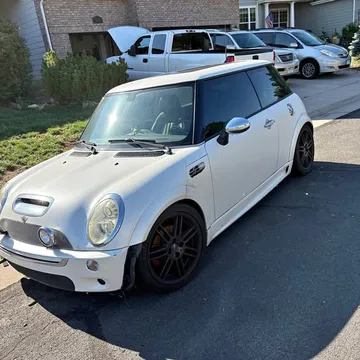 2006 MINI Hardtop 2 Door John Cooper Works Hatchback 2D