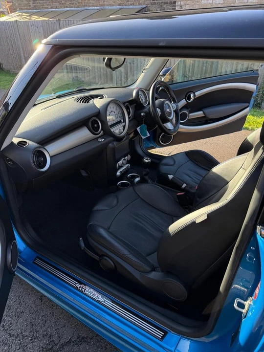 2006 Mini Mini John Cooper Works 1st Gen - Image 26 of 30