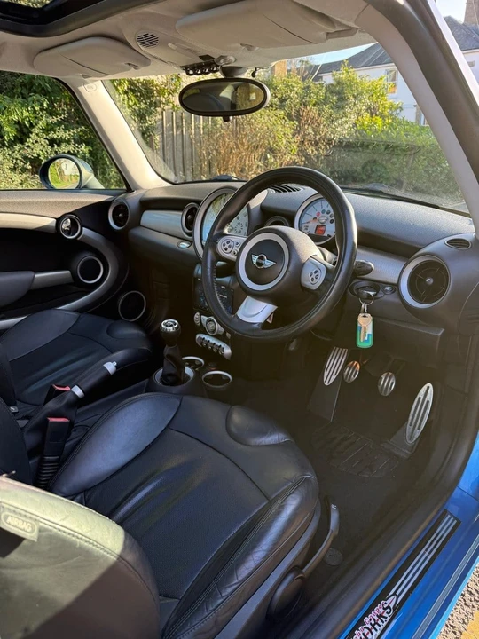 2006 Mini Mini John Cooper Works 1st Gen - Image 25 of 30
