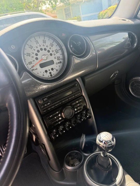 2006 Mini Mini Cooper S 1st Gen - Image 13 of 20
