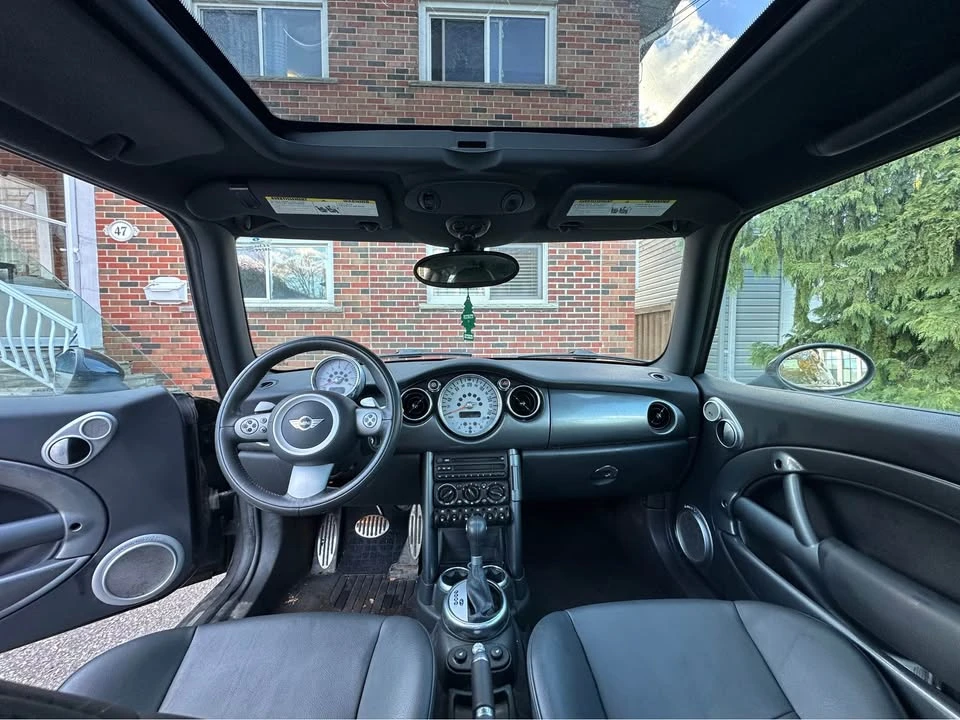 2006 Mini Mini 1st Gen - Image 11 of 14