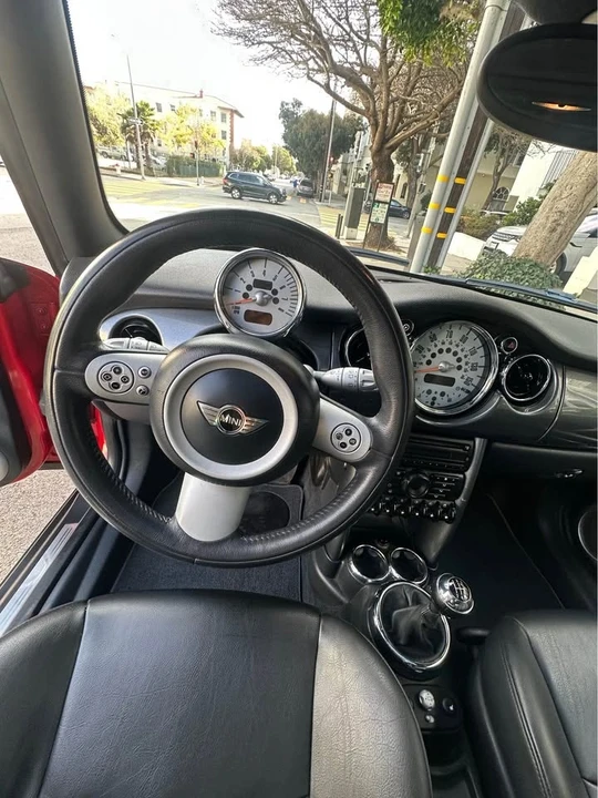 2006 Mini Mini 1st Gen - Image 11 of 12