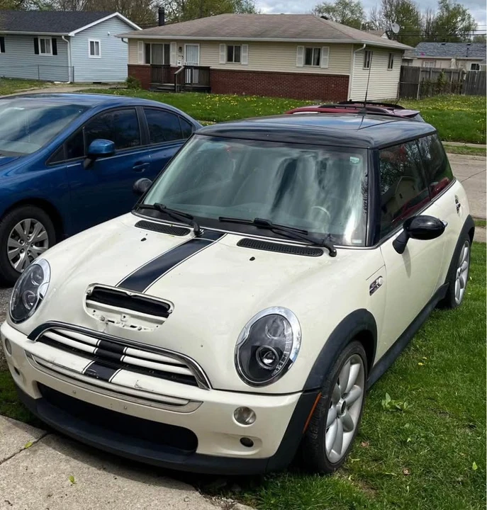 2006 Mini Mini Cooper S 1st Gen - Image 2 of 13